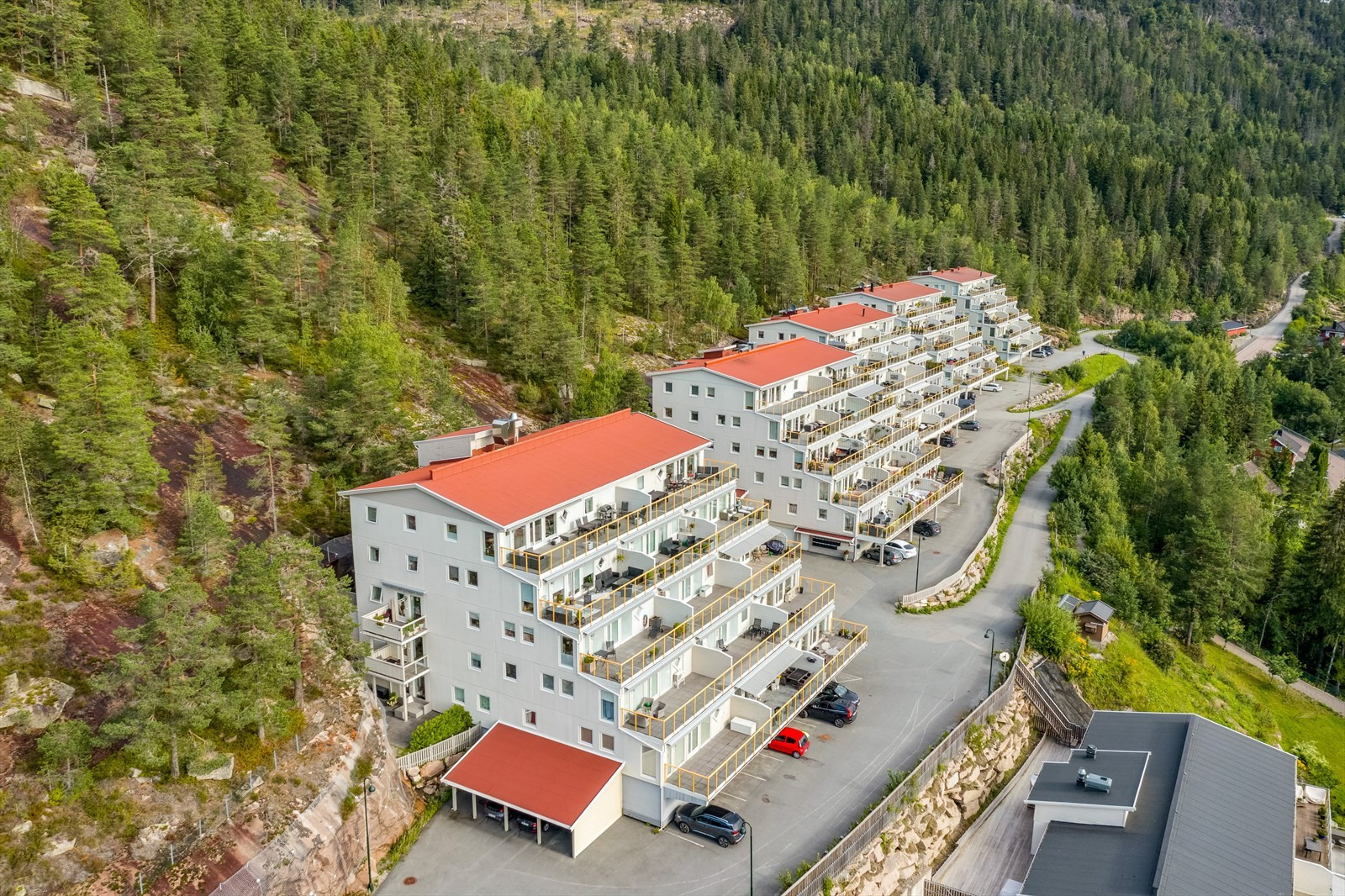 Artikkelbilde til artikkelen Sønderhellene 10